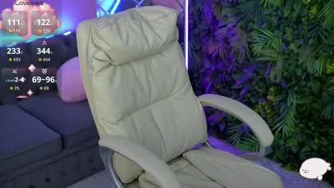 Aurora online show from June 8, 12:50 pm