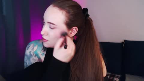 Aurora online show from March 31, 5:52 am