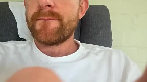 aussie_dadbod6969 online show from May 21, 11:44 pm