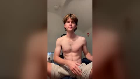 aussieboyethan online show from March 2, 5:19 am