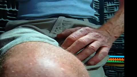 aussieraz online show from February 17, 5:36 am