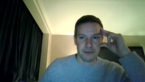 aussiesurfer0000 online show from July 28, 4:21 am