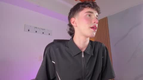 austin_rouse online show from March 19, 7:41 pm