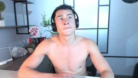 Austin  online show from February 13, 7:39 pm