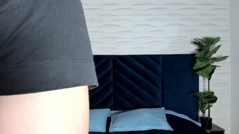 Austin  online show from April 6, 7:26 pm