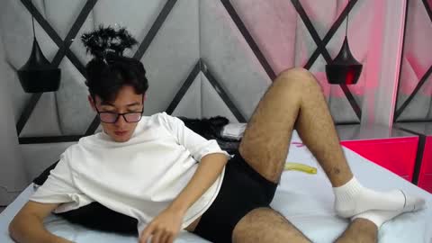 austinreeds online show from October 18, 6:12 pm