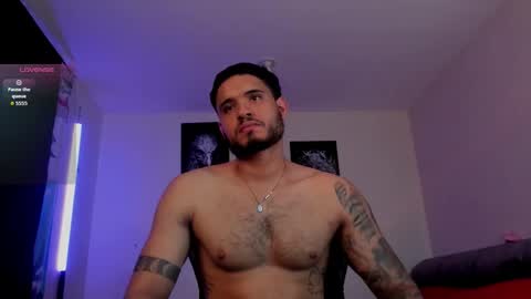 AustinTorres  online show from January 17, 1:59 am