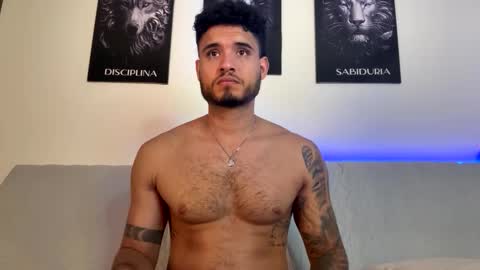 AustinTorres  online show from June 10, 1:49 am