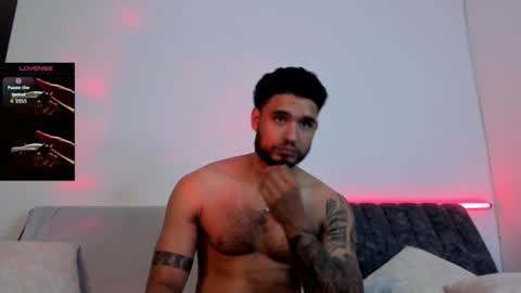 AustinTorres  online show from March 7, 2:11 am