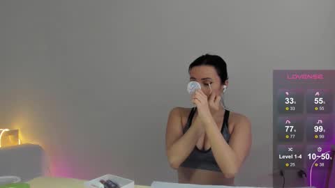 Ava online show from February 18, 12:49 pm