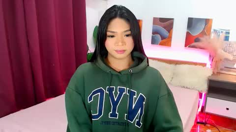 Ava online show from October 12, 6:39 am