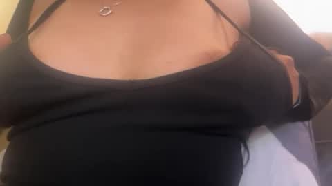 Ava Bareall online show from June 9, 6:51 pm