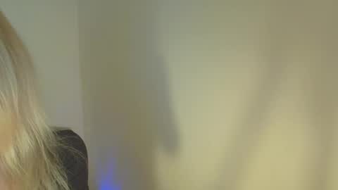 Eira online show from January 18, 3:54 pm