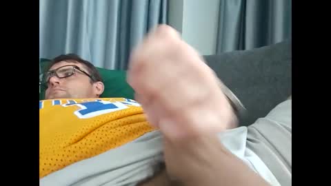 averagejoe2025 online show from October 3, 4:32 am