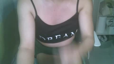 Rhian online show from February 25, 3:53 pm