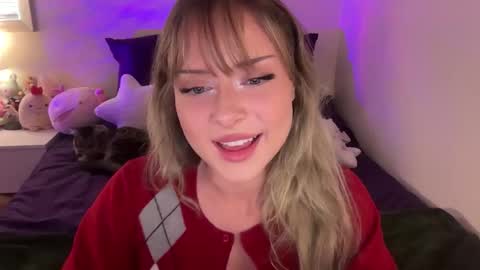 Avery  online show from November 20, 10:18 pm