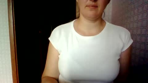 awesomeladyy online show from July 4, 7:45 am