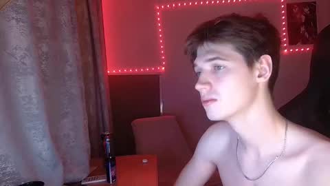 axel_0ne online show from February 10, 5:27 pm