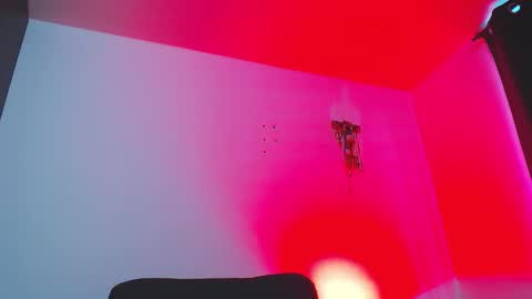 Independiente Model online show from October 30, 9:04 pm