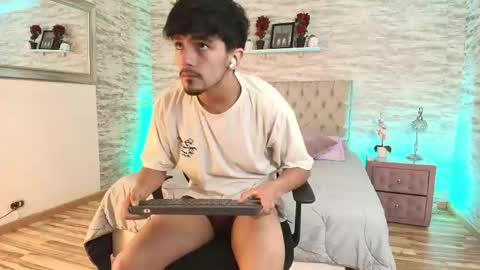 axel_draven online show from March 7, 1:00 pm