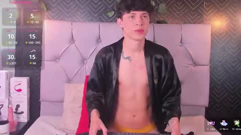 Axel Evanss online show from June 12, 1:10 pm