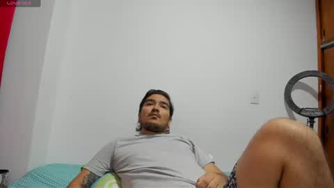 axel_hornyy online show from July 19, 6:27 am