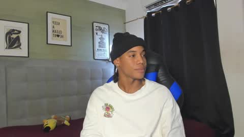 AXEL SILVA online show from October 18, 12:31 pm