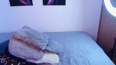 axel stein NEW ACCOUNT online show from February 3, 6:22 am