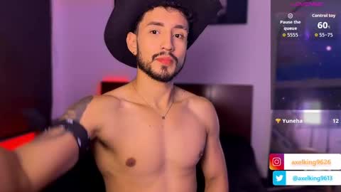 Axel King online show from April 18, 12:45 am