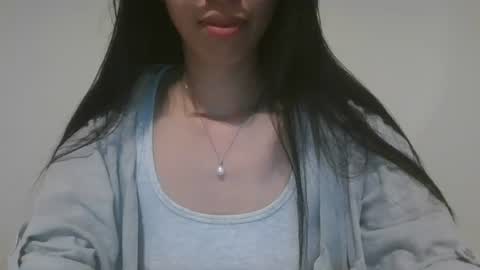 axue online show from July 15, 9:41 pm