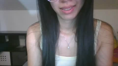 axue online show from July 24, 10:40 pm
