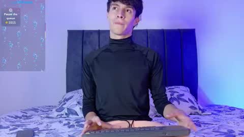 Axxxel  online show from June 14, 2:46 am