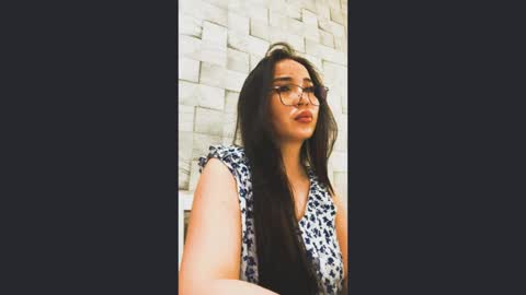 Aya Moon online show from April 8, 8:34 pm