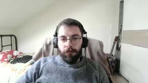 ayazeluel online show from April 21, 12:45 pm