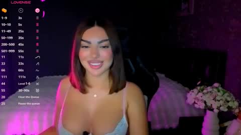  Ayla Demir  online show from January 31, 9:45 pm