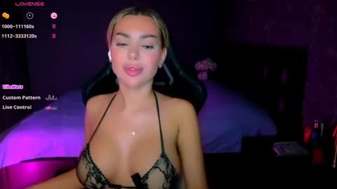  Ayla Demir  online show from July 29, 8:53 pm