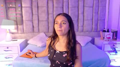 ayla_han online show from February 26, 4:27 am