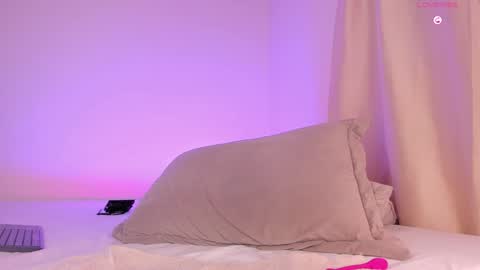 Aylin  online show from February 7, 5:41 am