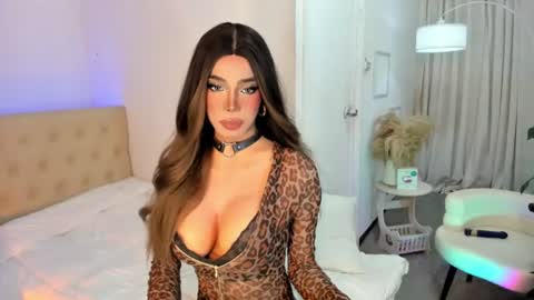 godess yora online show from June 12, 12:26 pm