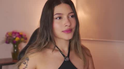 Ayra L online show from February 22, 12:25 am