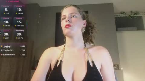 Ayreen Moore online show from July 21, 7:49 pm