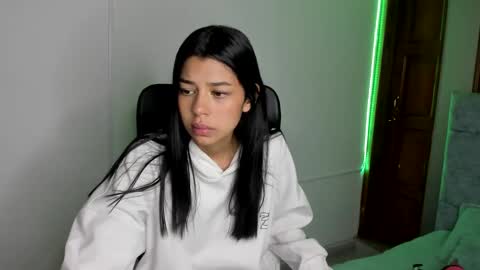 aysha_winxx online show from November 22, 4:00 am