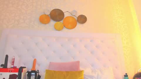 Anny online show from November 8, 4:59 am