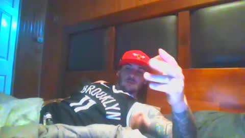 baadddboooy69 online show from October 20, 1:32 am