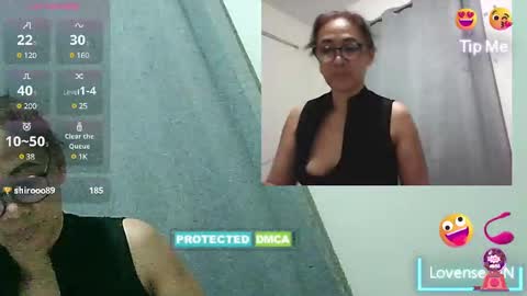 Snapshot of babe4u1234 chatting on February 26, 2:27 pm babe4u1234 online show from February 26, 2:27 pm