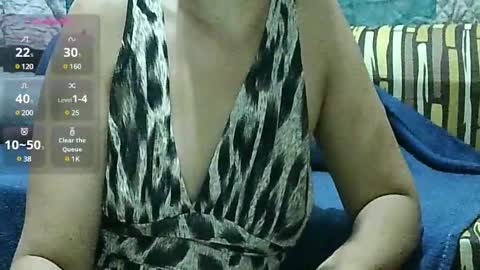 Snapshot of babe4u1234 chatting on December 25, 11:00 am babe4u1234 online show from December 25, 11:00 am