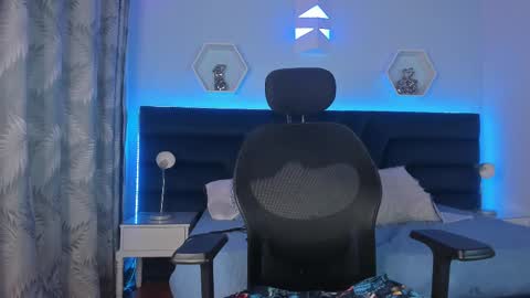 Alice online show from March 5, 9:16 am