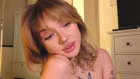 Snapshot of baby_adele chatting on February 26, 8:47 pm bb adele online show from February 26, 8:47 pm