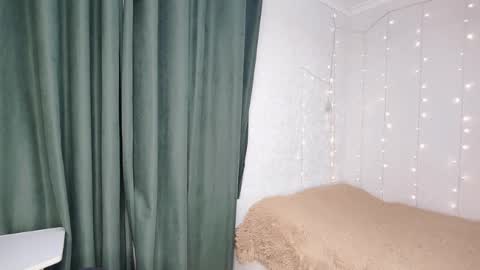 Alis online show from March 4, 6:38 pm