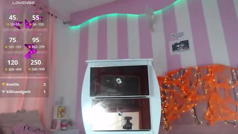 zaleya online show from October 17, 1:48 pm